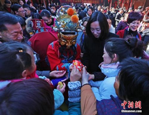 点击进入下一页