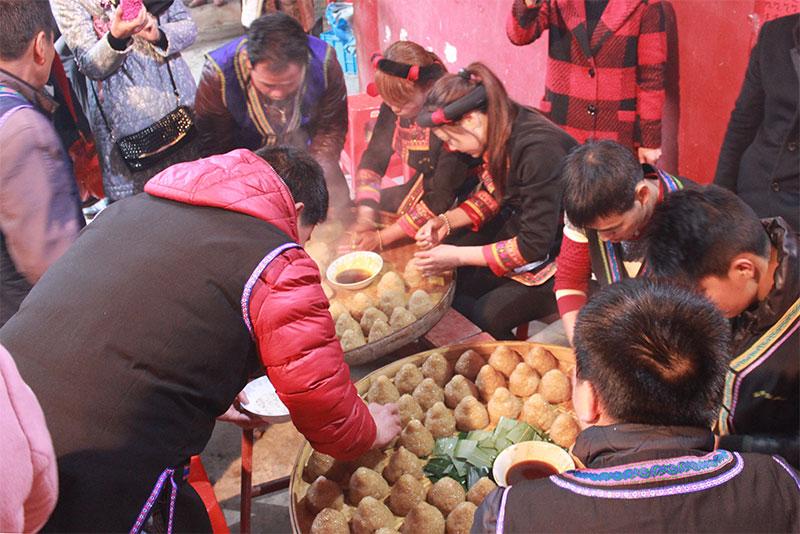 点击进入下一页